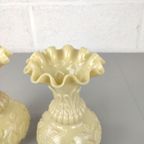 Duo Antieke Beige Opaline Vazen thumbnail 3