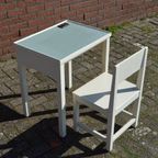 Ouderwets Tafeltje Met Stoeltje Van Hout Erg Brocante thumbnail 2