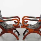Set Van 2 Tijdloze, Klassieke Groene Rundleren Engelse Chesterfield Fauteuils Met Hout thumbnail 7