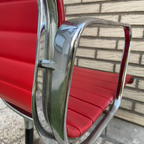 Ea108-stoel Van Charles & Ray Eames Voor Herman Miller, 1970s. thumbnail 6