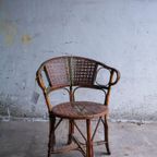 Chair thumbnail 7