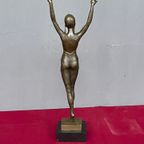 Art Nouveau Bronzen Beeld. Gesigneerd D. Chiparus. thumbnail 2