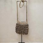 Bazar Bizar |de Shell Purse Op Stand thumbnail 3