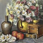 Gesigneerd Stilleven Met Bloemen En Kralen. thumbnail 4
