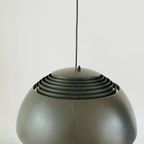 Louis Poulsen Hanglamp. Aj Royal Hanglamp. Arne Jacobsen Design. thumbnail 2