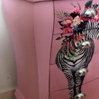 Hoge Roze Ladekast “zebra”, 5 Lades, Eclectisch thumbnail 9