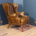 Cognackleurige Chesterfield Wingback Fauteuil (2x) thumbnail 9
