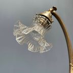 Franse Art Nouveau Tafellamp Met Transparante Glazen Kap thumbnail 16