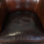 Correct Afgewerkte Stoere Cognac-Kleurige Schapenleren Clubfauteuil Met Een Tijdloze Uitstraling thumbnail 7