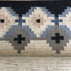 Handgeweven Scandinavisch Wollen Röllakan Vloerkleed Blauw Grijs Crème thumbnail 9