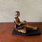 Art Deco Stijlvol Beeld Van Jongedame Met Haar Vogel In Haar Hand / Art Deco Beeld / Art Deco Dam thumbnail 2