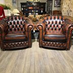 2 X Engelse Springvale Chesterfield Clubfauteuils Nottingham In Nieuwstaat Dark Rust thumbnail 4