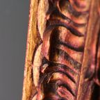 Antieke Wandvitrine – Goudkleurig Hout En Rood Fluweel thumbnail 10