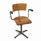 Friso Kramer For Ahrend Cirkel Studio Chair With Arms / 1960S thumbnail 7