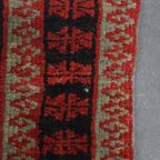 Klein Sierkleedje Met Voornamelijk Rood 65x71cm thumbnail 6