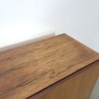 Palissander Fineer Palette Möbel Kast Met 4 Vakken En Ronde Grepen thumbnail 6