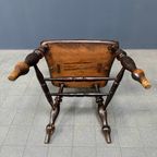 Donkerbruine Antieke Engelse Captain Chair thumbnail 19