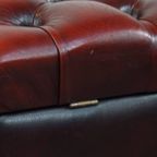 Rode Rundleren Vierkante Chesterfield Hocker/ Opberg Poef thumbnail 12