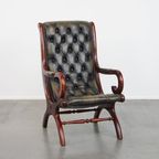 Tijdloze En Klassieke Groene Engelse Stijl Rundleren Chesterfield Fauteuil Met Hout thumbnail 7