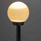 Modernistische Mid-century Chrome Vloerlamp Met Opaline Glazen Bol, Italië 1970s thumbnail 2