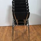 Set Van 6 Vintage Zwarte Skai Leren Stoelen Met Verchroomde Poten thumbnail 5