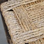 Sierlijke Antieke Boeren Stoel Met Touwen Zitting En Mooi Snijwerk thumbnail 10