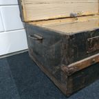 Originele Antieke Reiskoffer Hutkoffer Metaal/hout thumbnail 3