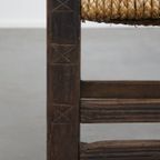 Sierlijke Antieke Boeren Stoel Met Touwen Zitting En Mooi Snijwerk thumbnail 11