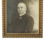 Grote Oude Foto Portret Oude Man Gouden Lijst Hars Brugge 1921 thumbnail 12