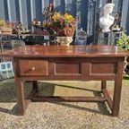 Oude Robuuste Franse Tafel, Sidetable Met 2 Lades Afm. 135X6 thumbnail 2