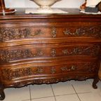 Louis Xv Commode In Massief Eikenhout thumbnail 7
