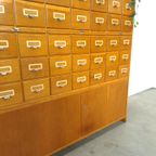 Oude Houten Ladekast Met Uitschuifbare Planken Vintage thumbnail 10