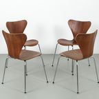 Arne Jacobsen Vlinder Stoelen Series 7 thumbnail 2