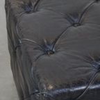 Grote, Luxe, Zwarte Vierkante Chesterfield Hocker/salontafel Gemaakt Van Rundleer thumbnail 9