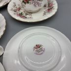 Royal Albert Lavender Rose Set Dames Kop En Schotels 8 Delig thumbnail 5