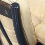 Leuke Set Zweedse Vintage Design Fauteuils Van G Möbel Cremé/ Beige Leer En Donker Hout thumbnail 14