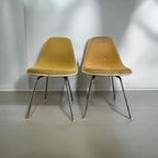 Set Van 2 Vintage Stoelen Eames Herman Miller :Opmaakproject thumbnail 3