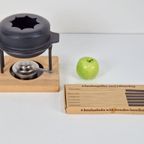 Vintage Fondueset Kosta Boda Shop Gietijzer Hout Zweden '60 thumbnail 2