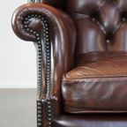 Comfortabele, Elegante, Luxe Engelse Chesterfield Oorfauteuil Gemaakt Van Rundleer thumbnail 10