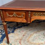 Bureau In Lodewijk Xvi-stijl. thumbnail 5