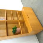 Hoge Lp Boekenkast Met Planken Uit Zweden thumbnail 4