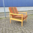 Vintage Easy Chair 1 / 2 thumbnail 3