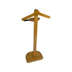 Vintage - Dressboy / Valet Stand - Coronet - Light Oak thumbnail 3