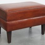 Comfortabele En Karaktervolle Set Van 2 Schapenleren Chesterfield Fauteuils Met Hocker thumbnail 20