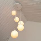 Vintage Cascade Hanglamp Met Wit Glazen Bollen, Minimalistisch Jaren 80 thumbnail 9