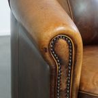 Unieke En Tijdloze Schapenleren Clubfauteuil Met Een Geweldig Patina thumbnail 10