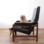 Strakke Vintage Design Fauteuil Zwarte Skai En Teakhout Jaren 60 thumbnail 4