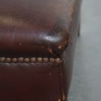 Stoere Vintage Hocker Gemaakt Van Schapenleer thumbnail 11