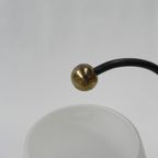 Vintage Bureaulamp Met Witte Glazen Kap thumbnail 9