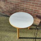 Alvar Aalto Stijl Tafel Rond Design thumbnail 3